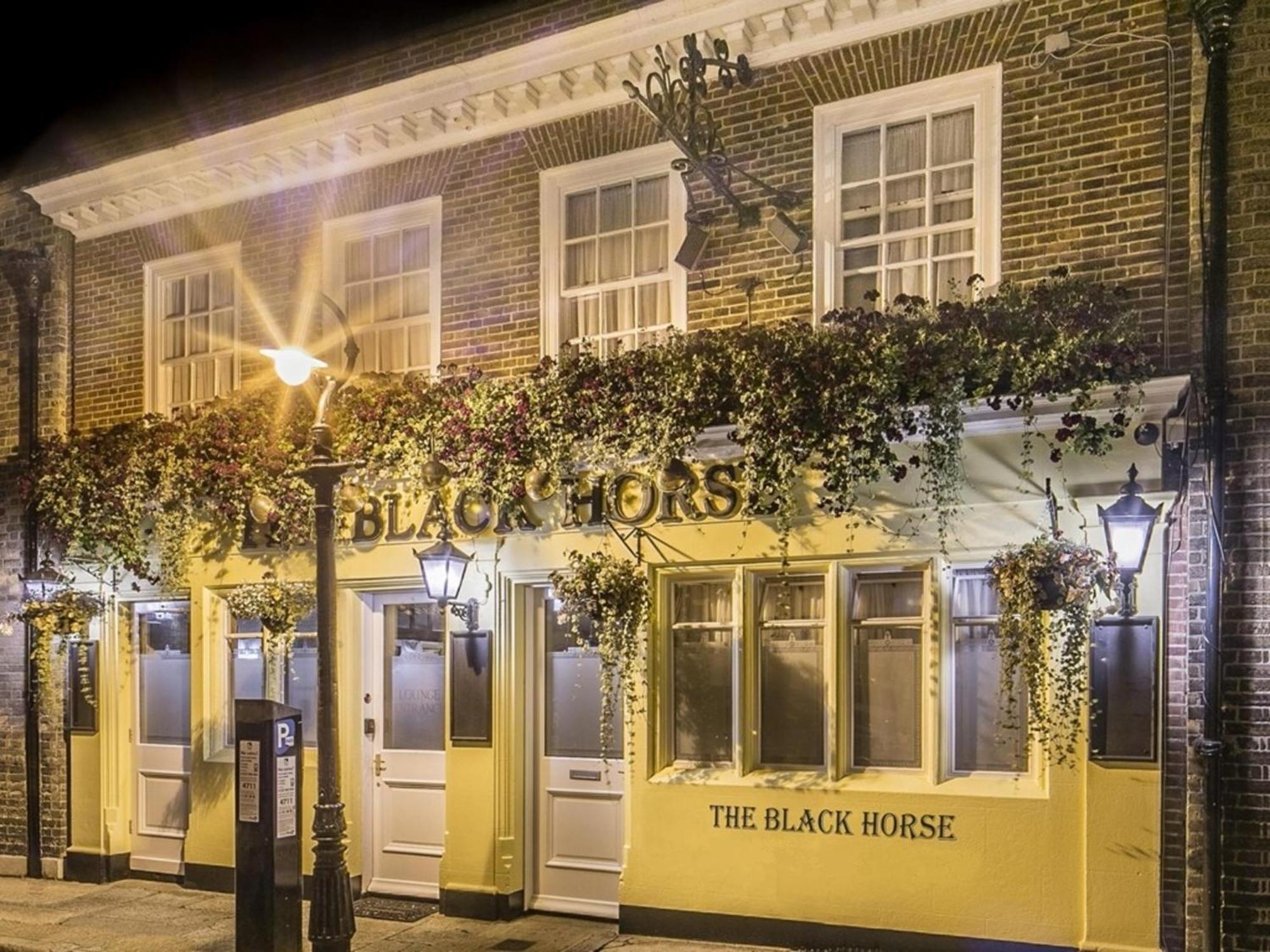 Black Horse Canterbury Exteriör bild